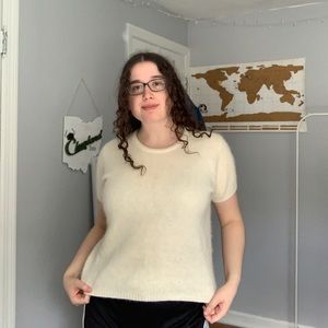 VINTAGE CREAM FUZZY SWEATER